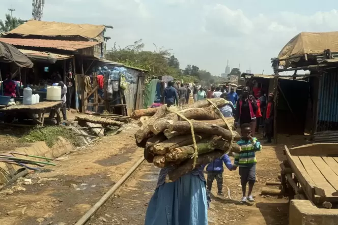Slum Kibera - Straßenszene