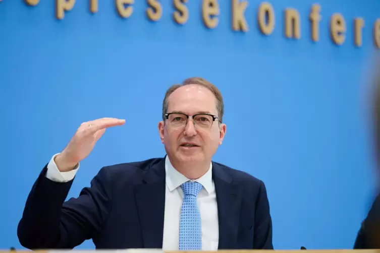 Vorstellung der Statistik politisch motivierter Kriminalit&auml;t