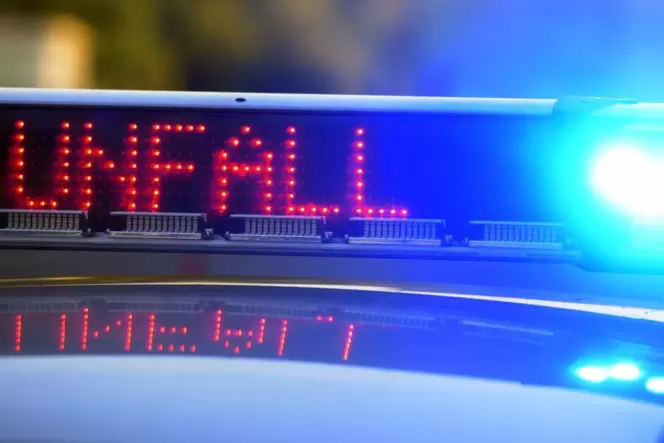 Die Polizei sucht Zeugen.