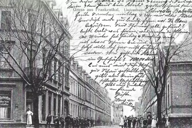 Die Ansichtskarte, datiert von 1909, zeigt die Lindenstraße mit den Frauen und vielen Kindern, die dort lebten. Die Ansichtskarte, datiert von 1909, zeigt die Lindenstraße mit den Frauen und vielen Kindern, die dort lebten.