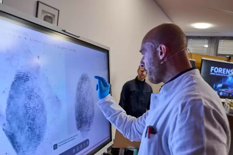 Simulationsspiel &laquo;Forensics: Crime Scene Detective&raquo; in Mainz