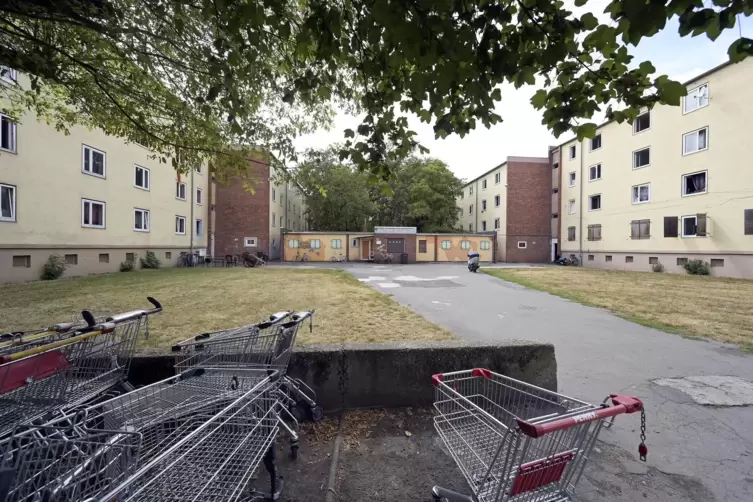 Die sogenannten Roten Bl&ouml;cke in der Bayreuther Stra&szlig;e sollen abgerissen werden. 
