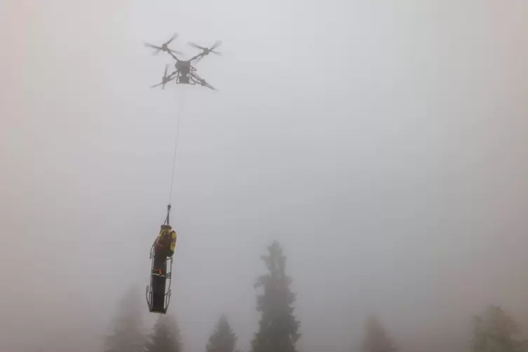 Vorstellung einer neuen Bergwacht-Lastendrohne
