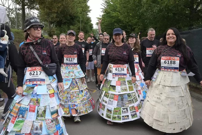 Die Teammitglieder der Stadtbibliothek Kaiserslautern trugen besondere Röcke.