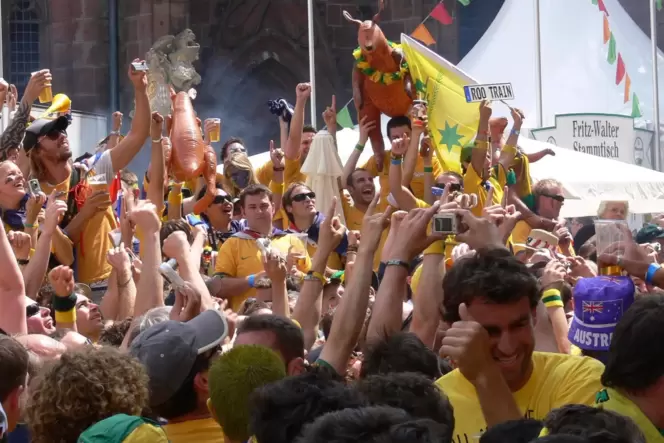 Freudentaumel willkommener Gäste von Down Under: Die Australier waren 2006 Sympathieträger bei der WM in Kaiserslautern. Bis heu