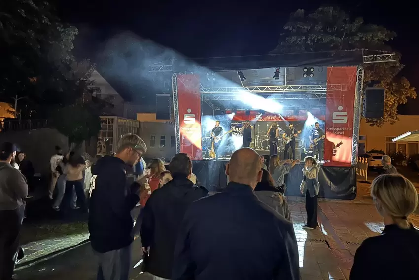 Potzblitz auf der Sparkassenbühne.