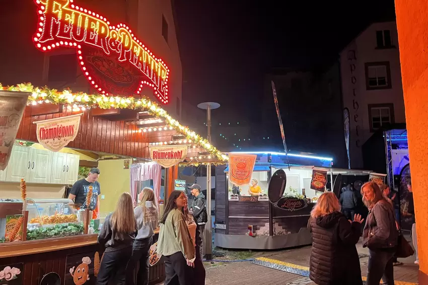 Twister-Kartoffeln und Champignon-Pfännchen – kulinarische Höhepunkte in der Hintergasse.