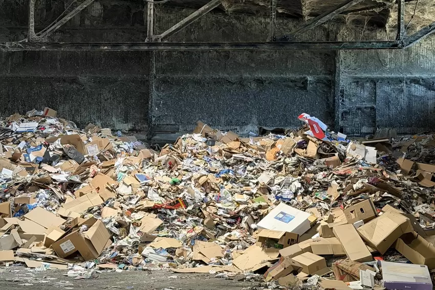 Jede Menge Altpapier wird auf dem Wertstoffhoff abgegeben.