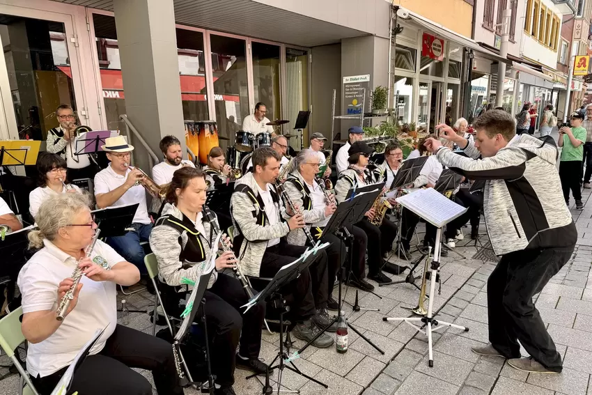 Die TSG-Blaskapelle ist aufgetreten.