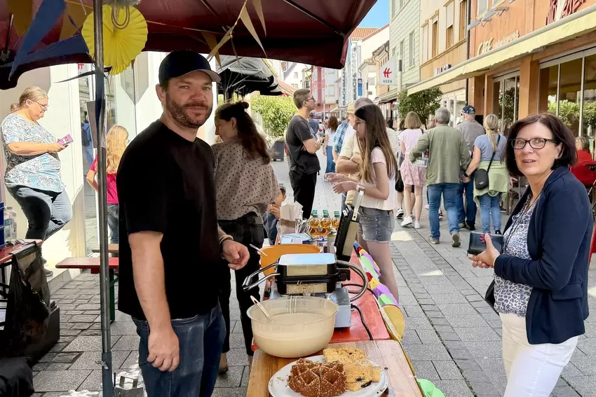 Obst und Kuchen dienten als Stärkung.