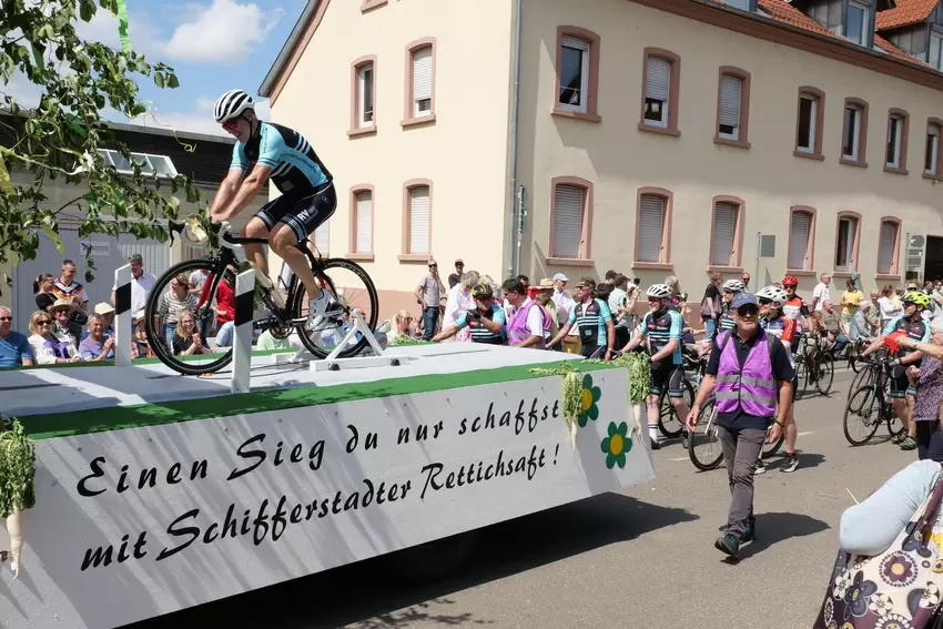 Humor war Trumpf bei den Teilnehmern vom Radfahrerverein (RV) 1897 Schifferstadt.