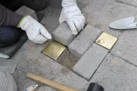 verlegen_stolpersteine_6102.jpg
