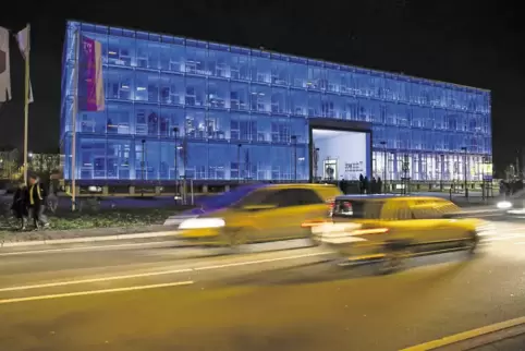 91-65424642.jpg