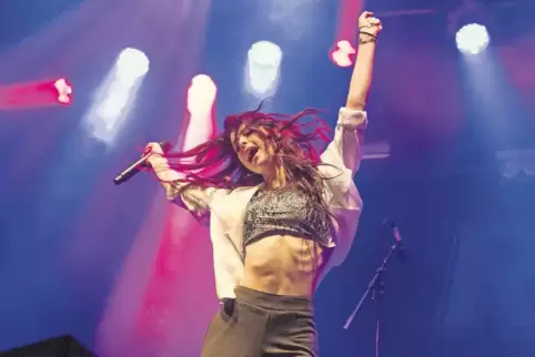 91-68705541.jpg