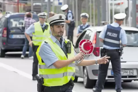 91-69953190.jpg