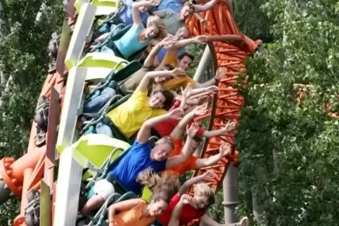 Die Achterbahn "GeForce".