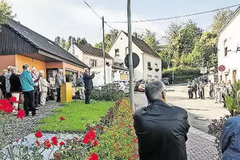 91-72594878.jpg