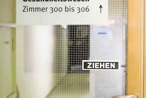 91-75785076.jpg