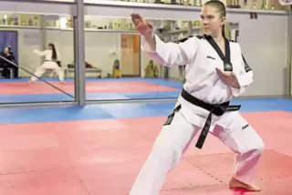 91-77227778.jpg
