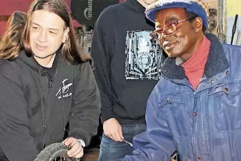 91-80205670.jpg