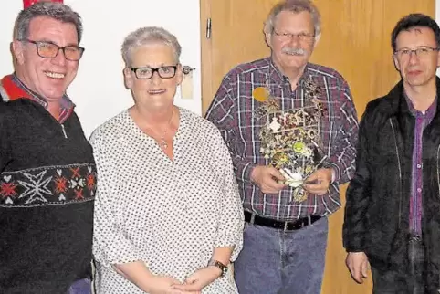 91-81030397.jpg