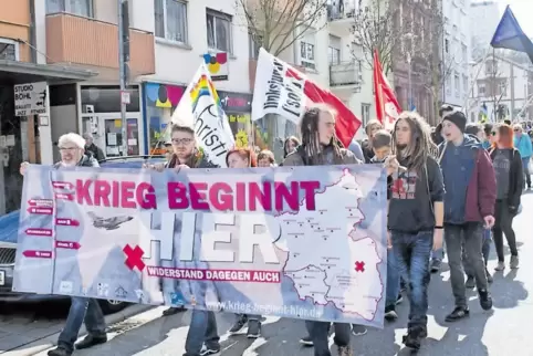 91-81651912.jpg