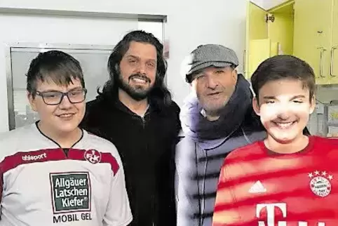 91-82539183.jpg