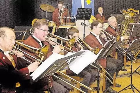 91-83029148.jpg