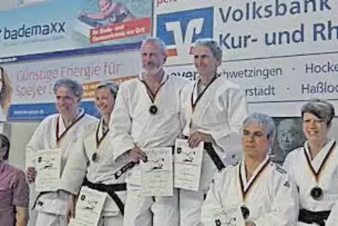 91-83615541.jpg