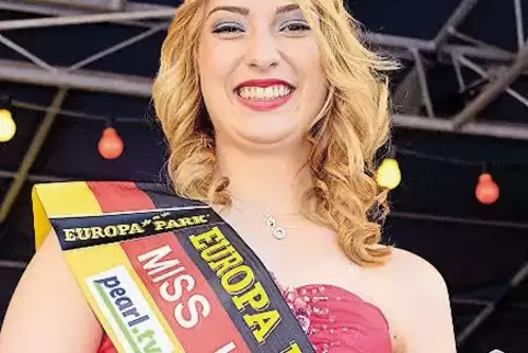 91-83807695.jpg
