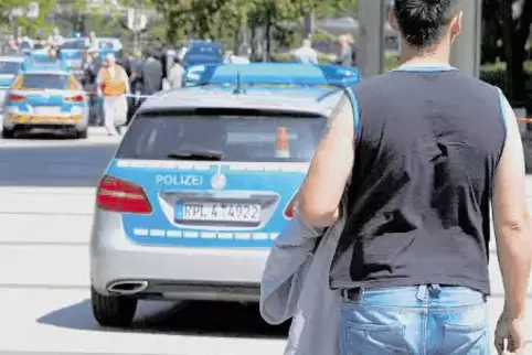 91-84291620.jpg