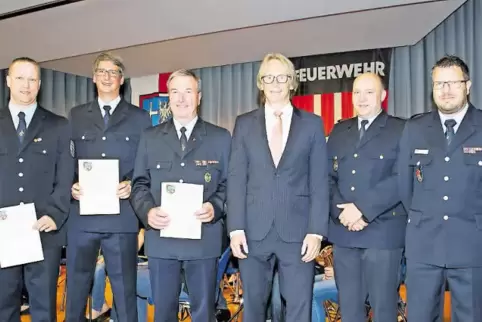 91-84426395.jpg
