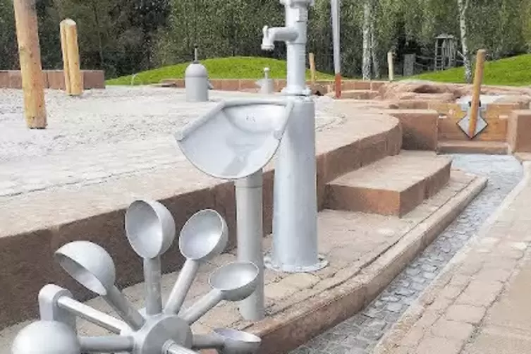 91-85635798.jpg