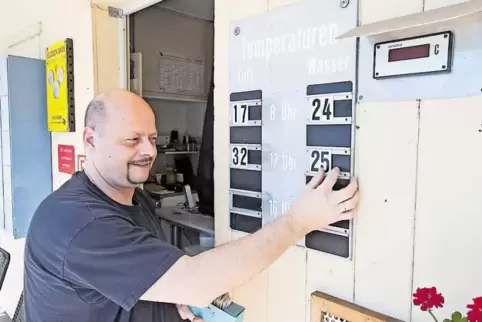 91-86702711.jpg
