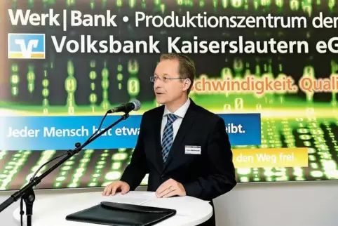 91-87061680.jpg