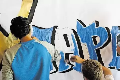 91-87183193.jpg