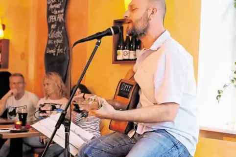91-87576776.jpg