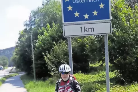 91-87849955.jpg