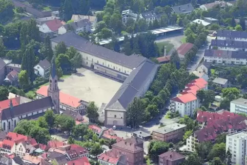 91-88389660.jpg