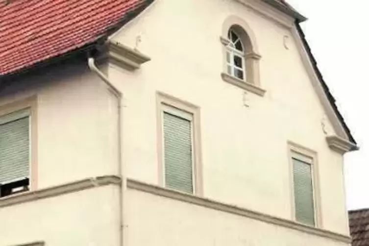 91-88479360.jpg