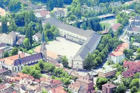91-88476688.jpg