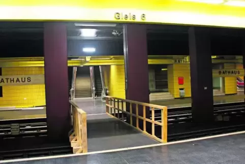91-87233861.jpg
