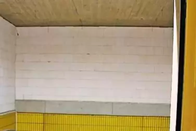 91-87539055.jpg