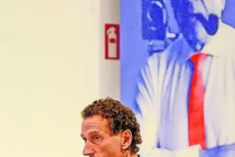 91-89579543.jpg