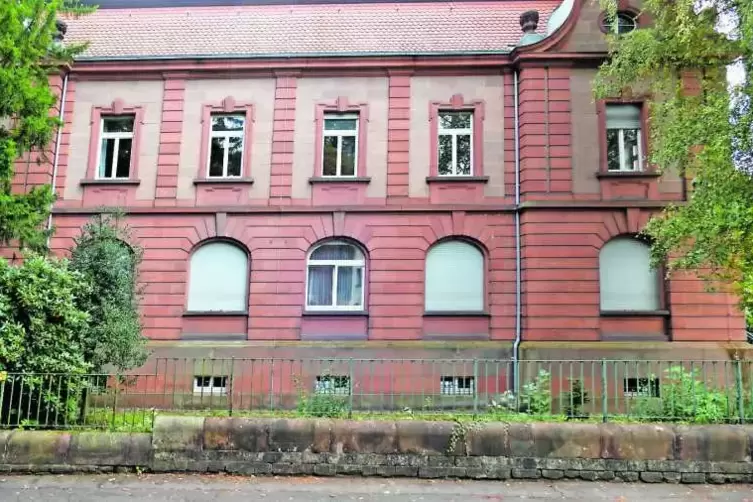 91-89974454.jpg
