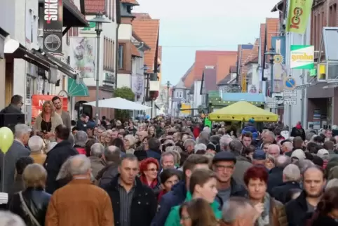 91-90342526_oktobermarkt5.jpg