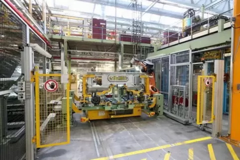 91-90587761_daimlerwerk.jpg