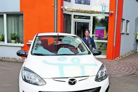 91-90785244.jpg