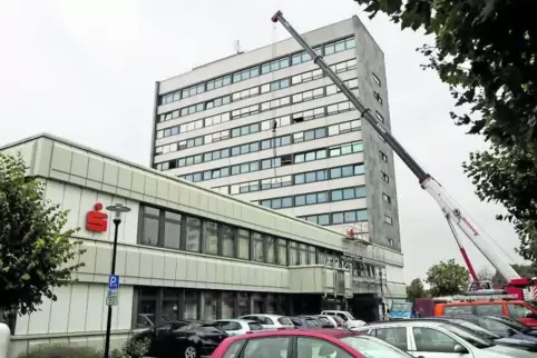 Die Umstrukturierung der Sparkasse bringt es mit sich, dass Mitarbeiter neue Tätigkeitsfelder beackern müssen, wofür sie geschul