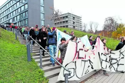 91-91742357.jpg